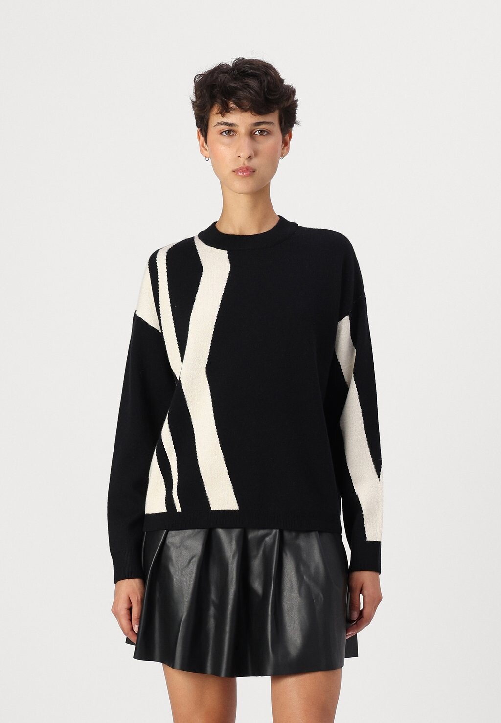 

Джемпер OBJRAY PULLOVER Object, черный