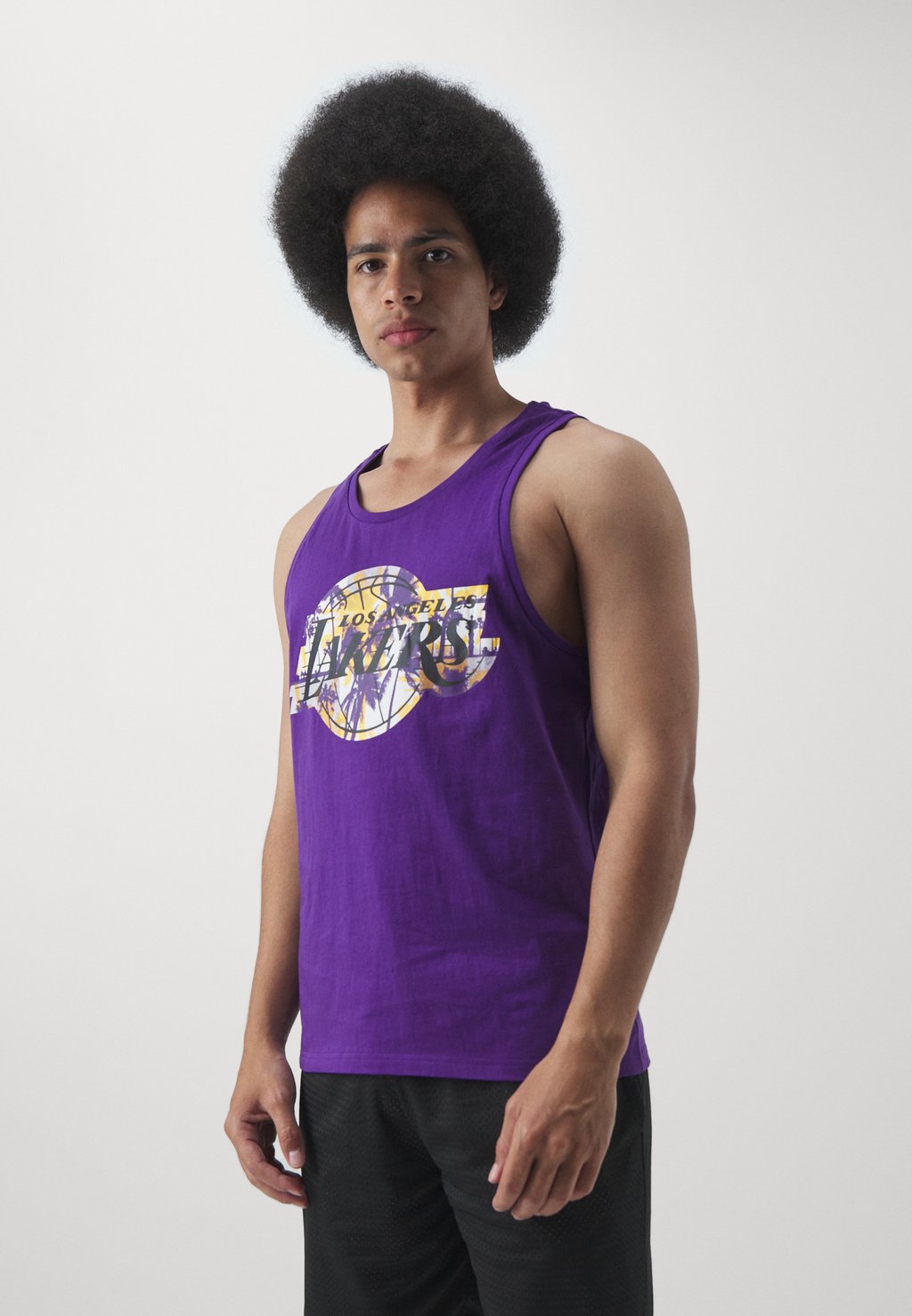 

Клубная одежда Nba Los Angeles Lakers Palm Tree Tank New Era, сиреневый