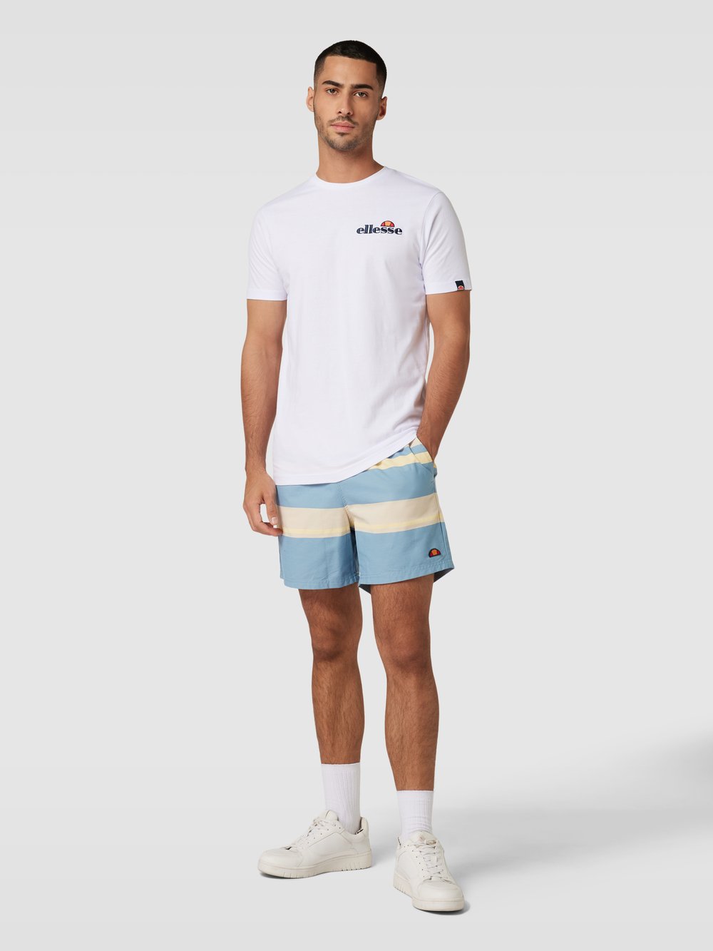 

Шорты с полосатым узором Ellesse, бежевый