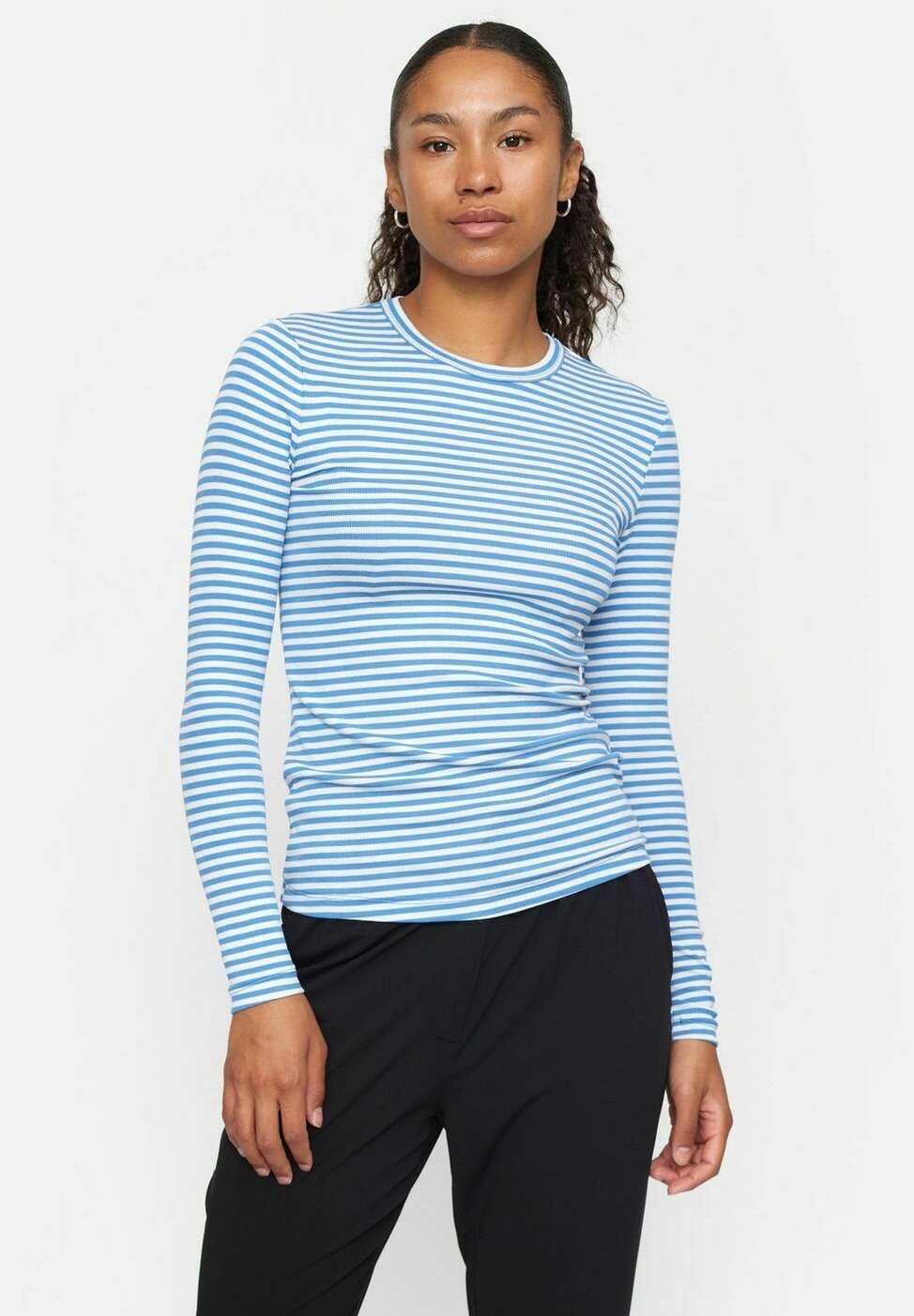 

Топ с длинными рукавами SRFENJA STRIPE O-NECK Soft Rebels, цвет regatta