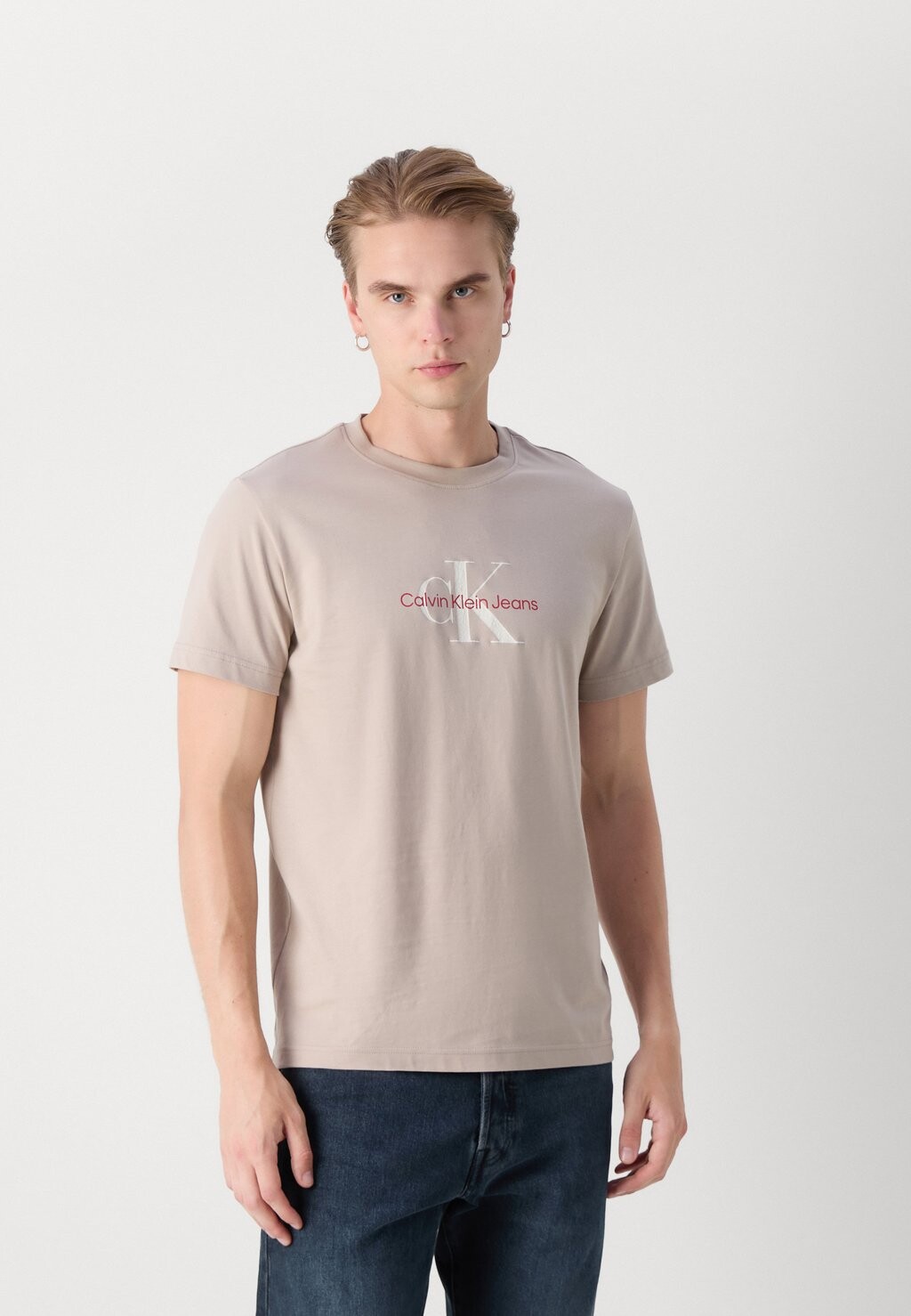 

Футболка с принтом DISTRESSED MONOLOGO TEE Calvin Klein, розовый