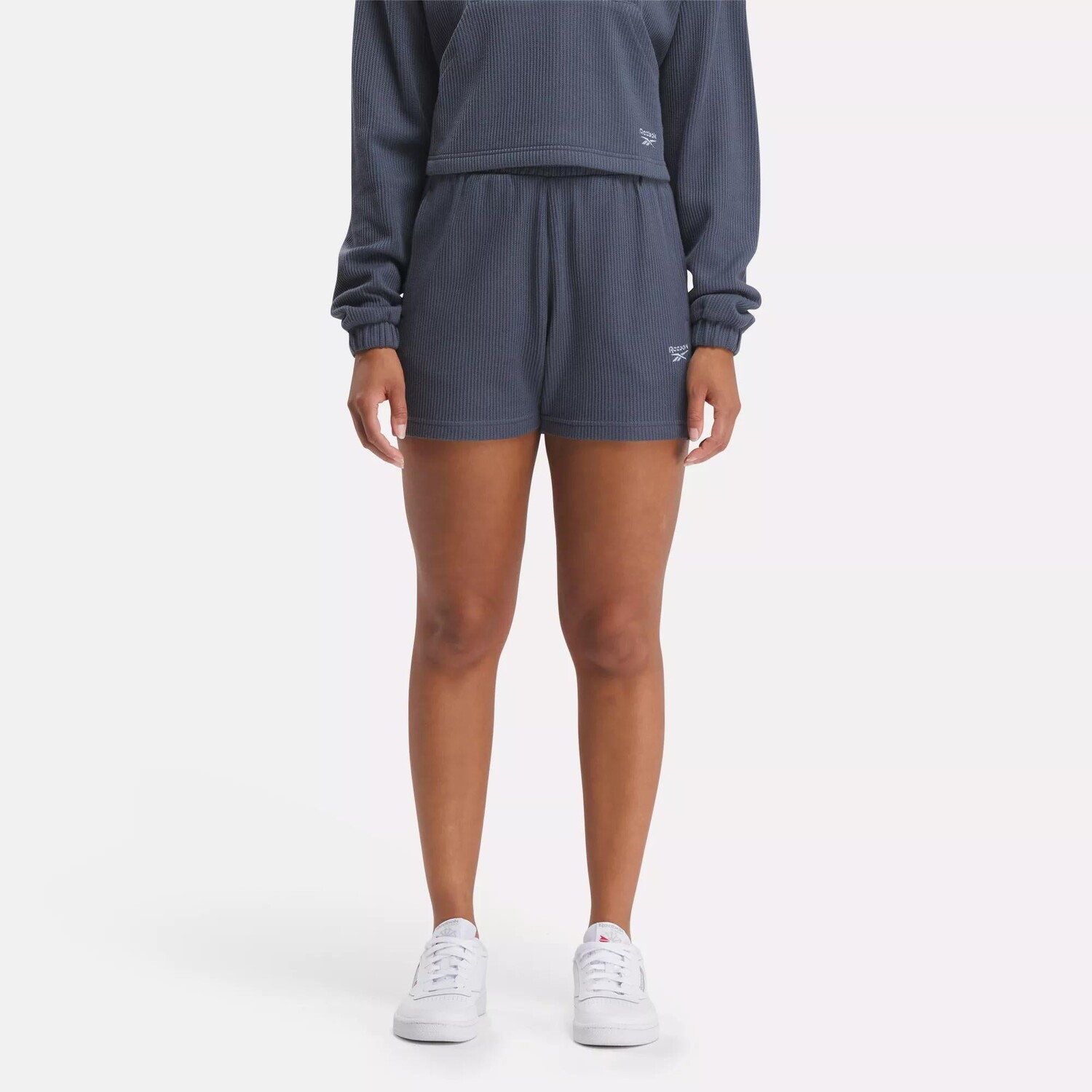 

Классические предметы гардероба Вафельные шорты Reebok, цвет East Coast Blue