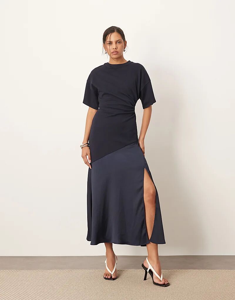 

Длинное платье ARRANGE из высококачественного джерси и атласа темно-синего цвета