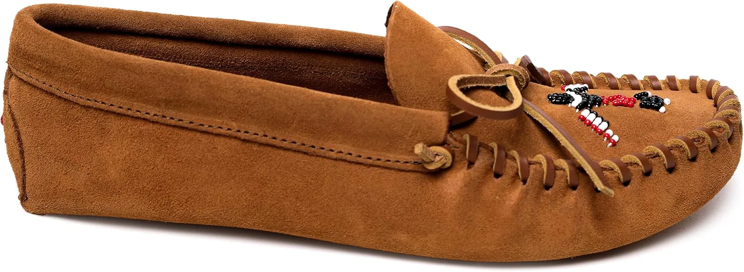 

Мокасины Minnetonka для мужчин Thunderbird Animikii с мягкой кожаной подошвой и бисерной отделкой, коричневый