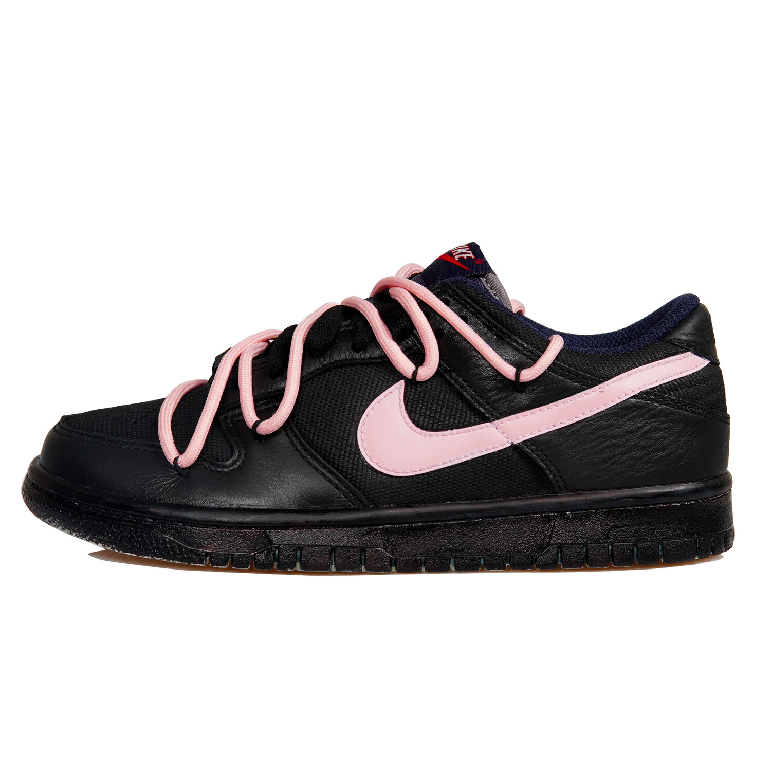 

Кроссовки Nike Dunk Skateboard Shoes Women's Low-Top Pink
