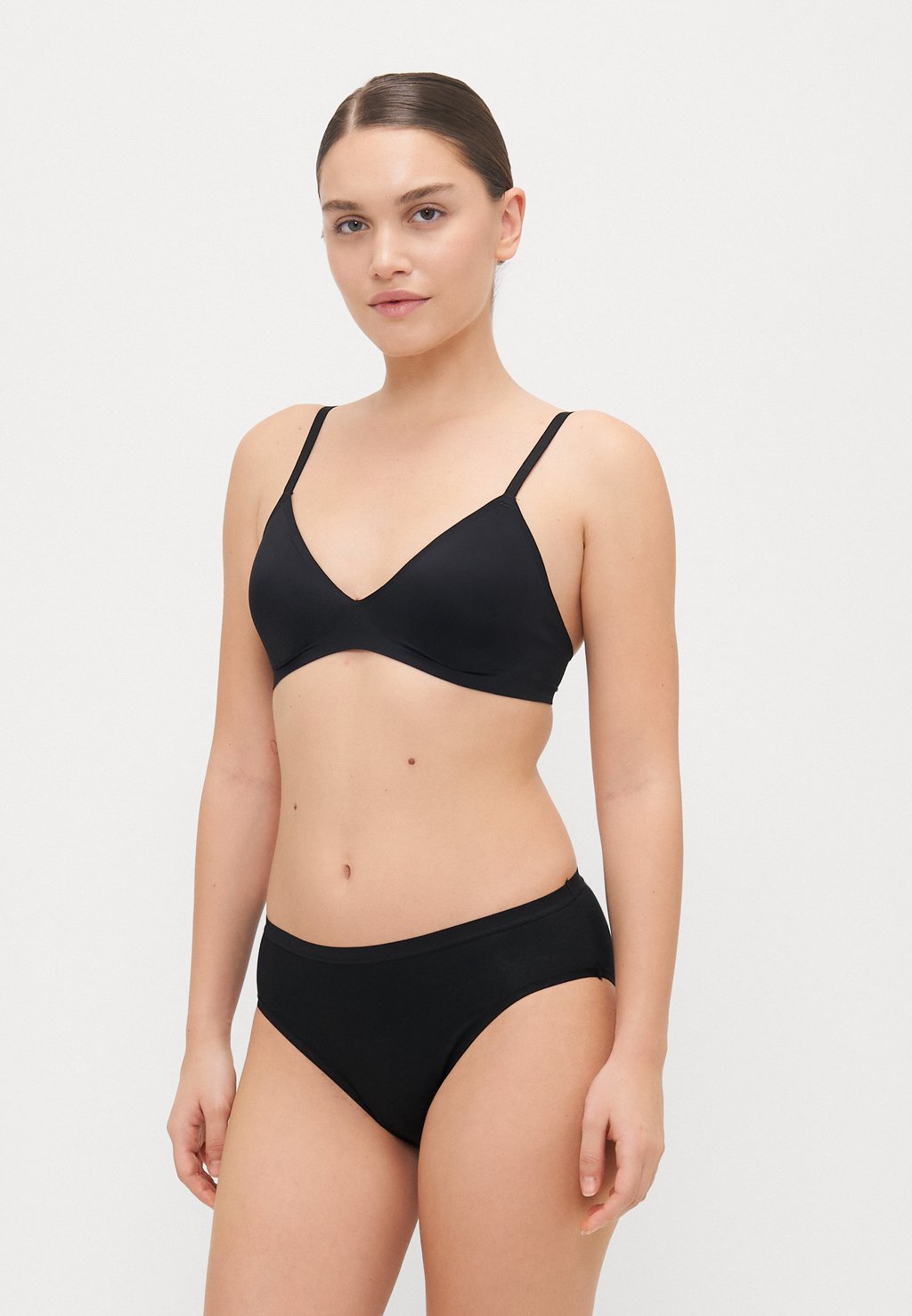 

Трусы-брифы CARIN 3 PACK Lindex, черный