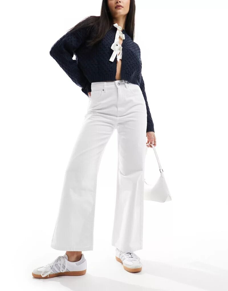 

Белые укороченные широкие джинсы ASOS Design