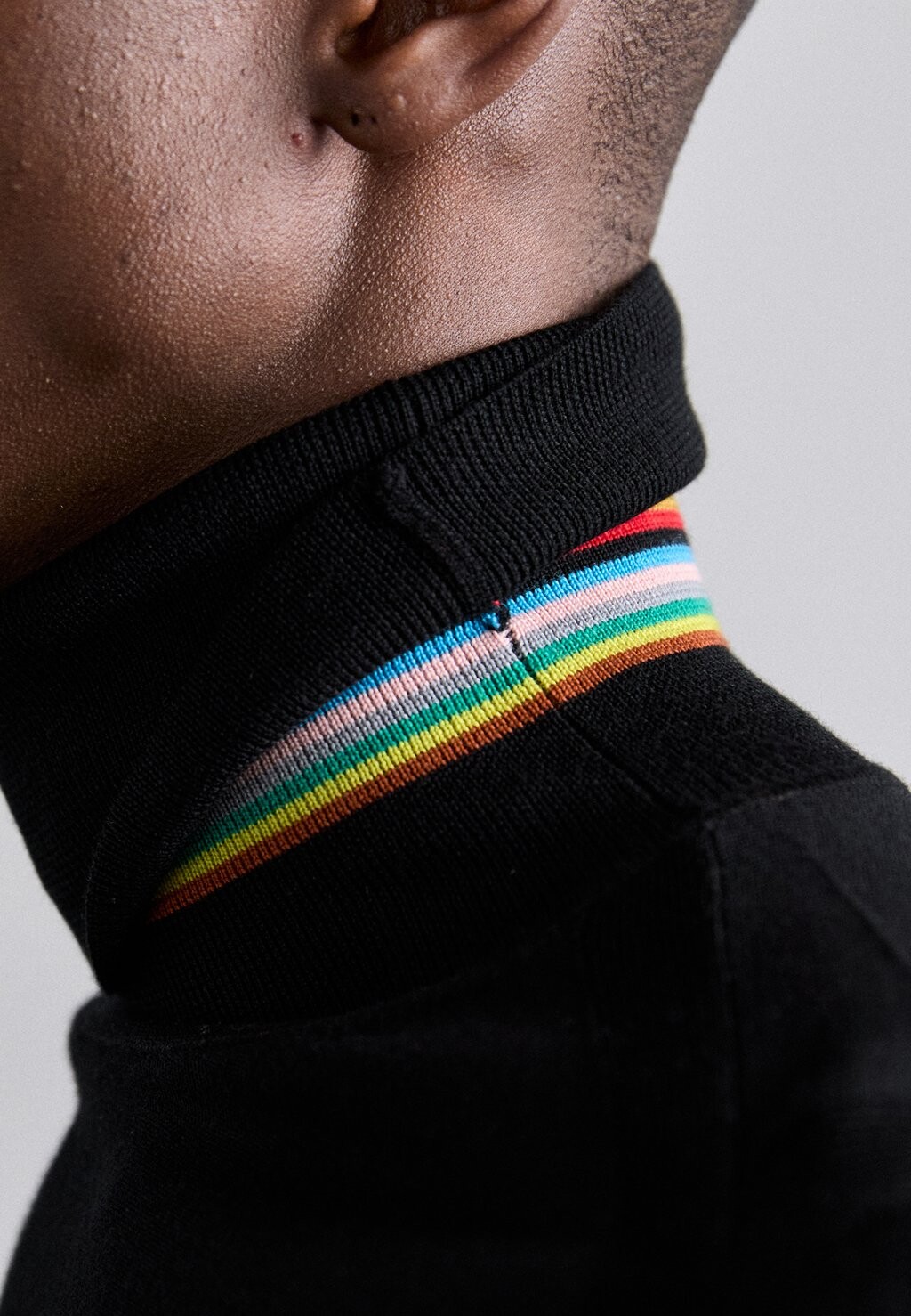 

Вязаный свитер ROLL NECK Paul Smith, черный