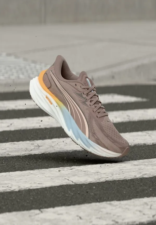Кроссовки для бега по шоссе velocity nitro 4 Puma, Sandstone/Lucite