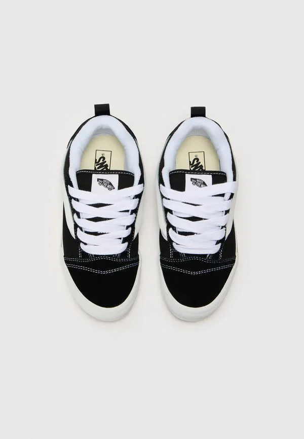 Скейтбордистские кроссовки knu skool унисекс Vans, Black/True White — фото 4
