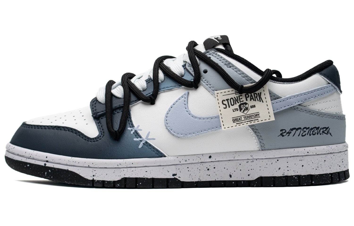 

Кроссовки Nike Dunk Kids' Skateboarding Shoes Grade School