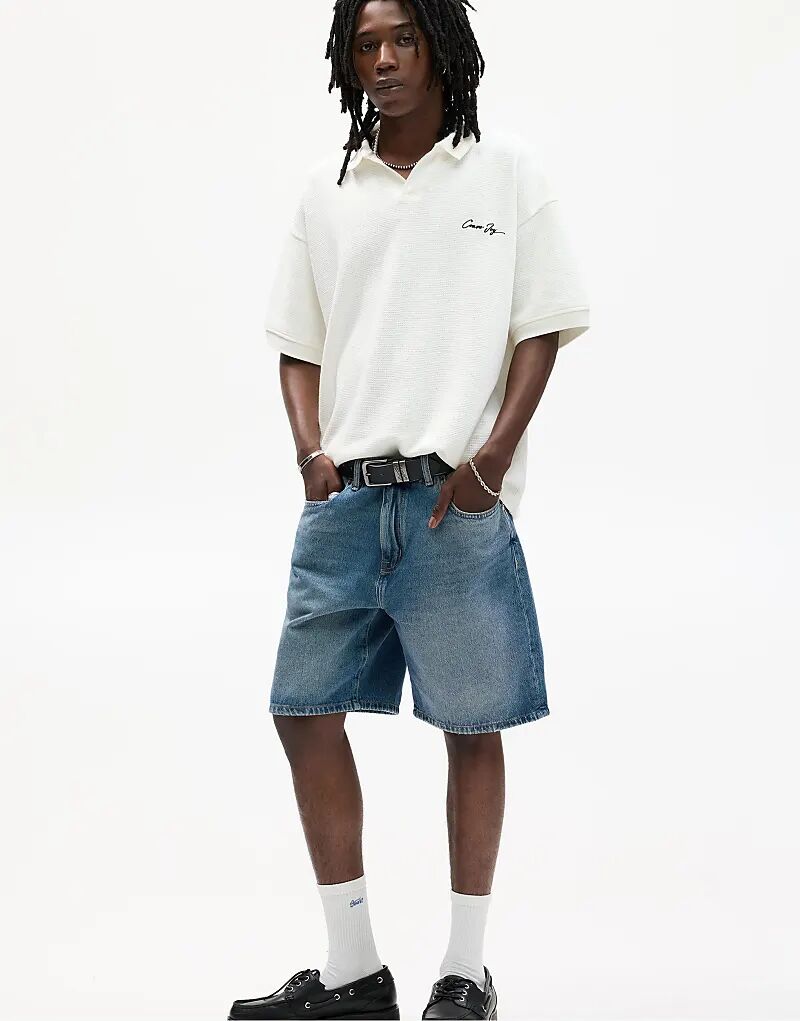 

Трикотажная рубашка-поло Pull&Bear с вышитым слоганом цвета «бежевый»