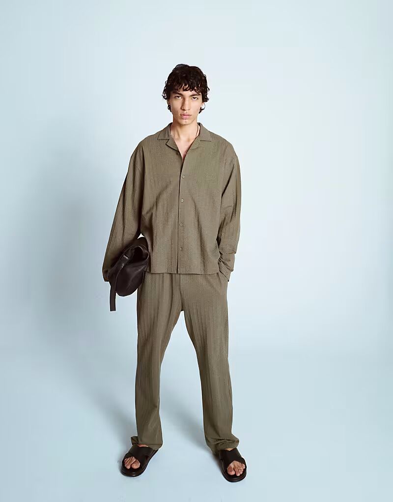

Спортивные брюки Topman прямого кроя из сирсакера цвета хаки
