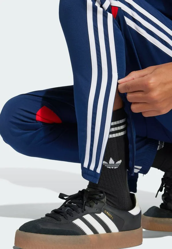 Детские спортивные штаны tiro 25 essentials из тканого материала Adidas Performance, Team Navy Red — фото 4