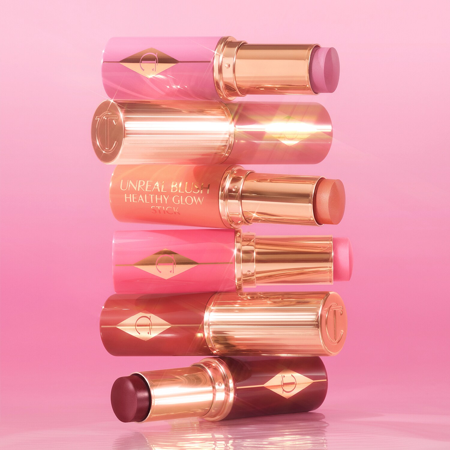 Кремовые румяна-стик Charlotte Tilbury Unreal Blush Healthy Glow Stick, оттенок Rosy Glow — фото 3