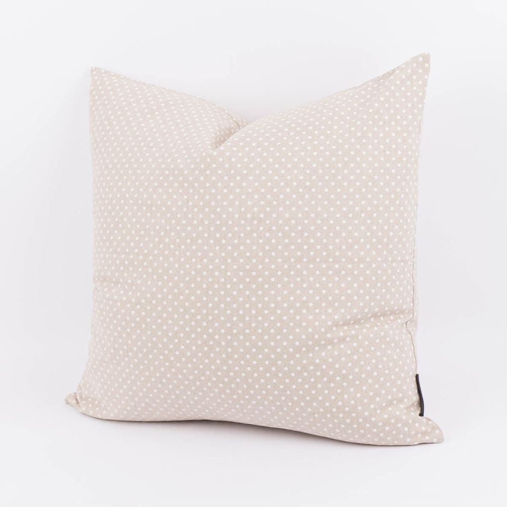 

Чехол на подушку Basic Dot dots natural различных размеров от SCHÖNER LEBEN размер 80x80см (ВxШ) размер 80x80см (ВxШ) Schöner-Leben