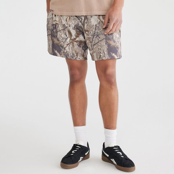 

Мужские 6-дюймовые шорты с вышивкой из сетки Aeropostale, цвет camo
