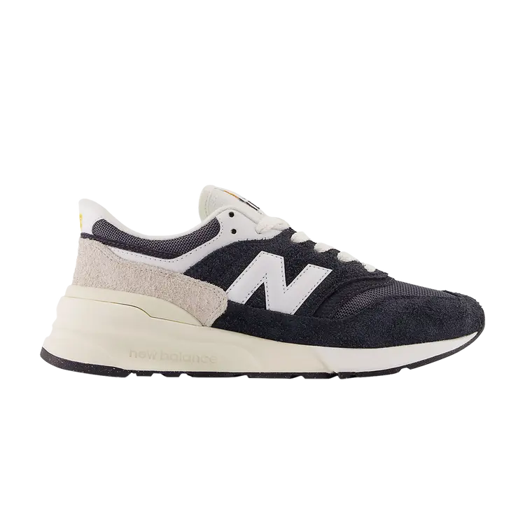 

Кроссовки New Balance 997R, черный