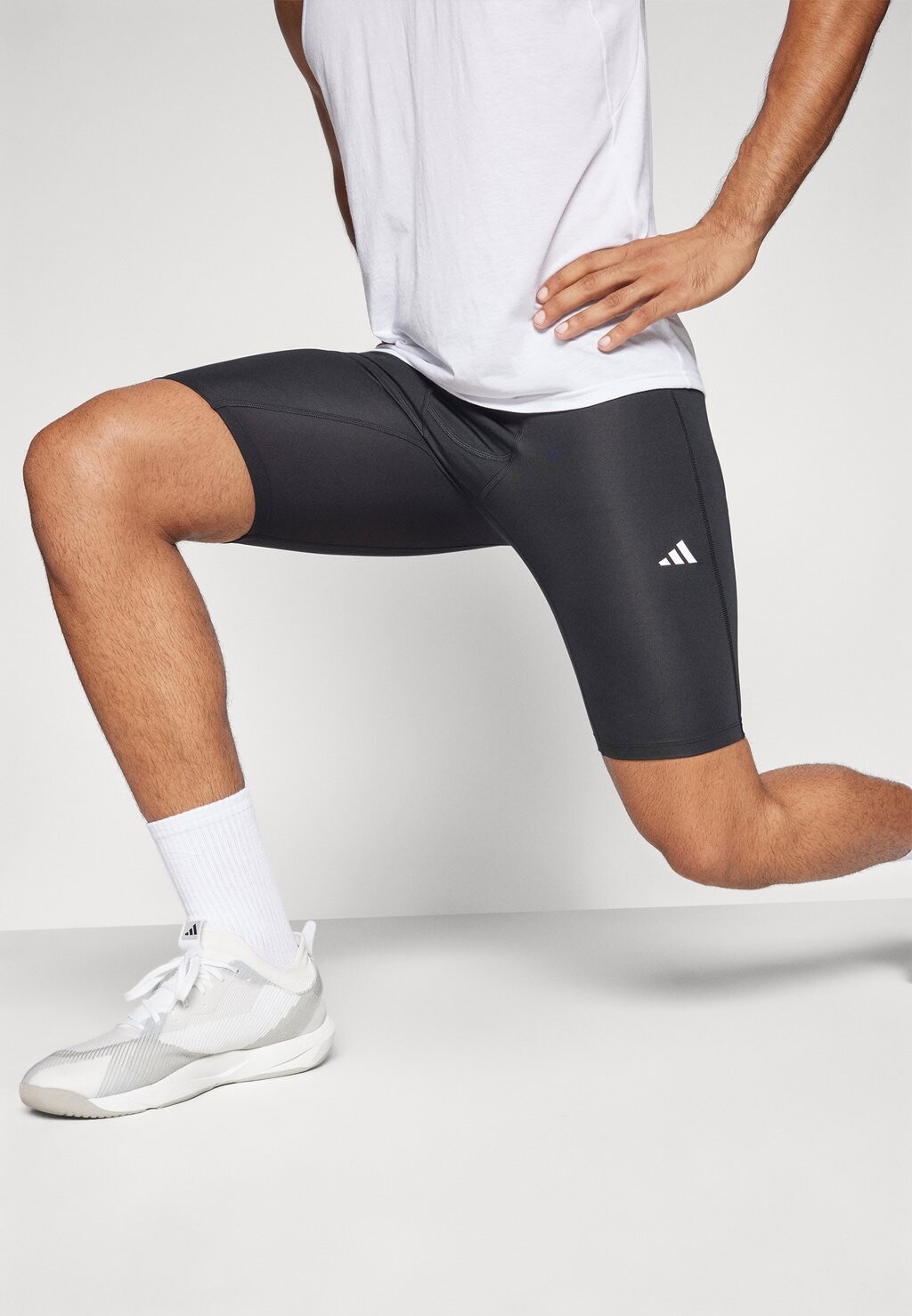 Леггинсы Techfit Short adidas Performance, черные — фото 2
