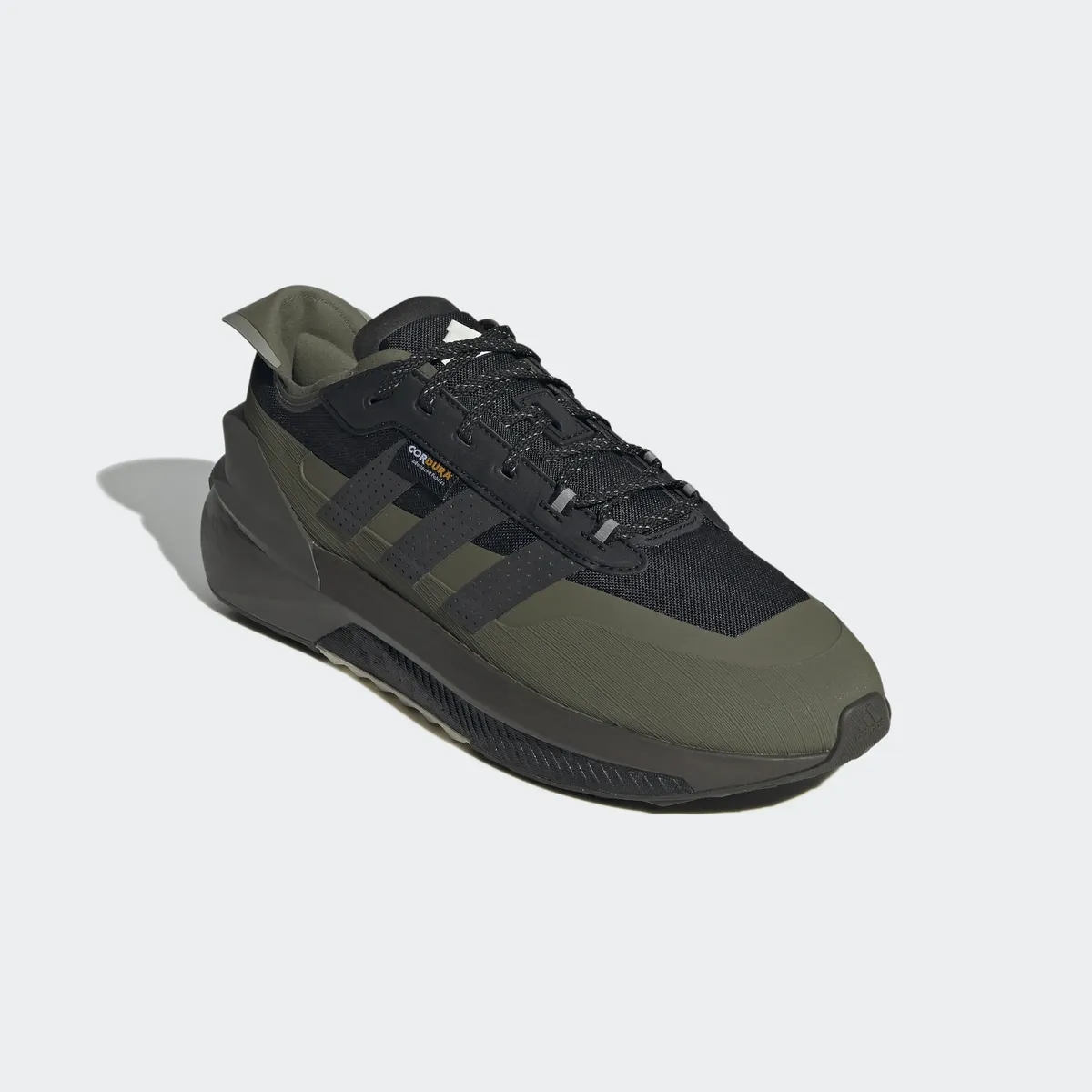 

Спортивные кроссовки adidas "AVRYN" Adidas Sportswear, цвет Olive Strata / Core Black / Silver Pebble