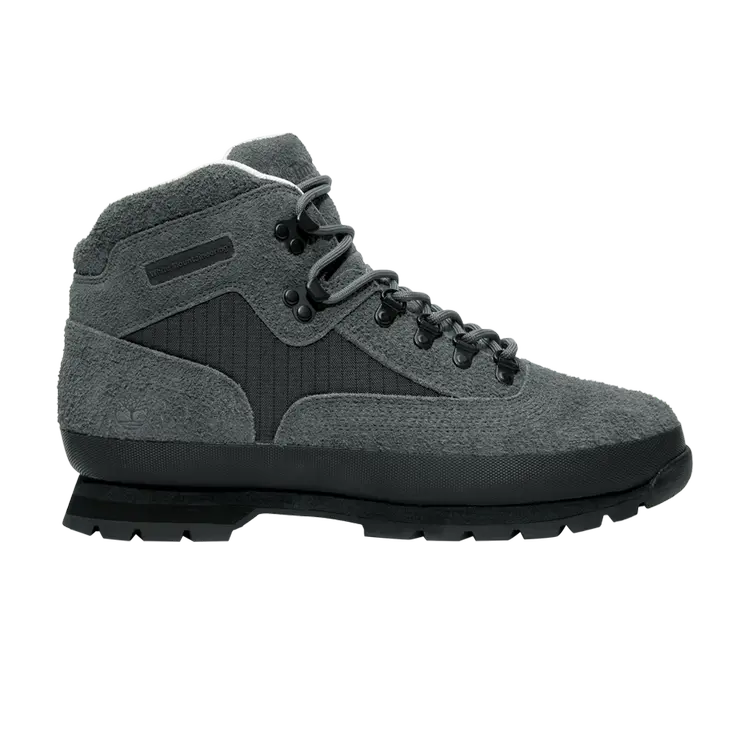 

Кроссовки White Mountaineering x Euro Hiker Boot, цвет Black Suede, Белый, Кроссовки White Mountaineering x Euro Hiker Boot, цвет Black Suede