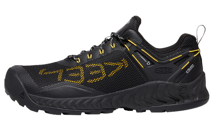 

Кроссовки мужские низкие черные Keen