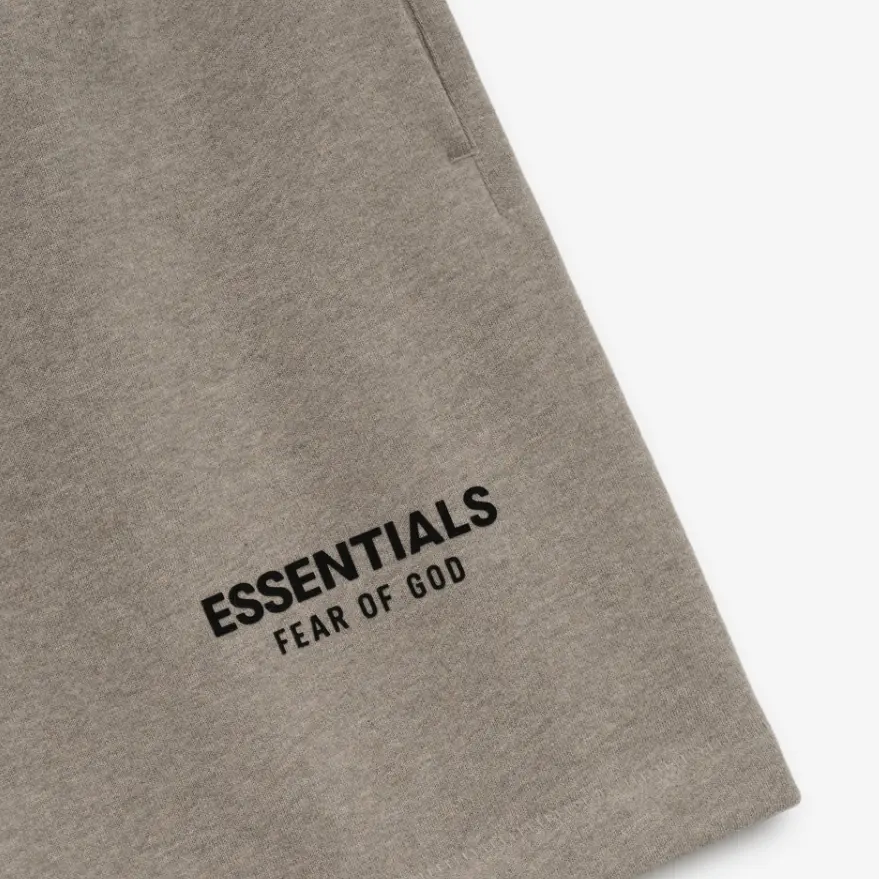 Флисовые шорты Fear Of God Essentials, серый — фото 4