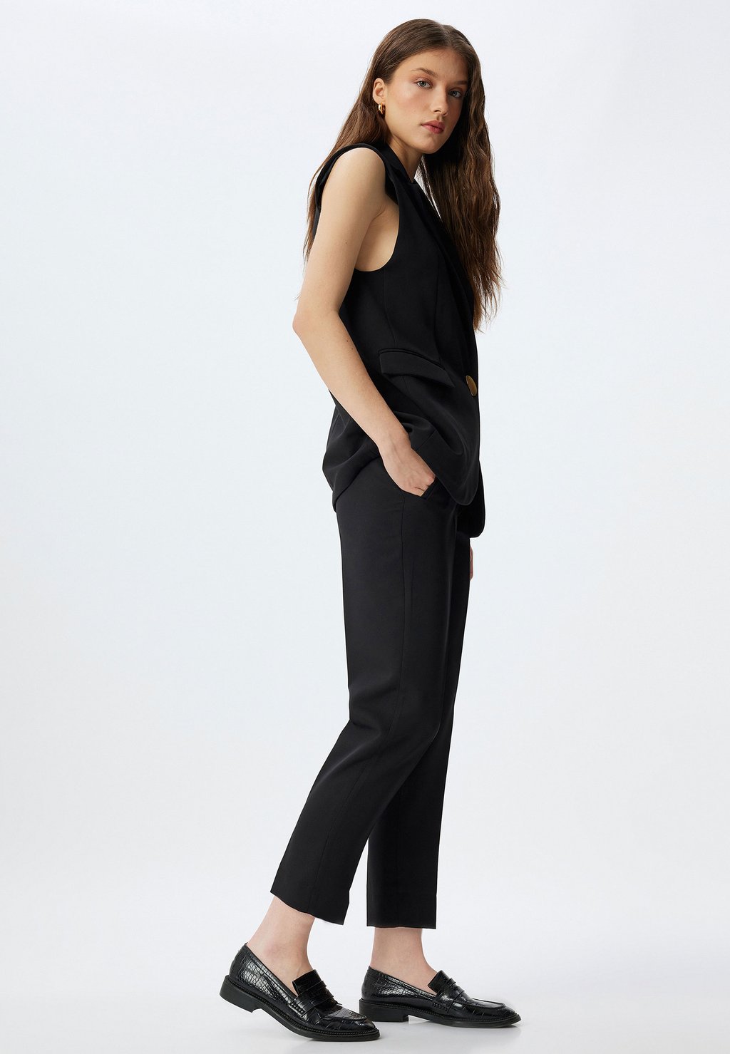 

Брюки HIGH WAIST Koton, черный