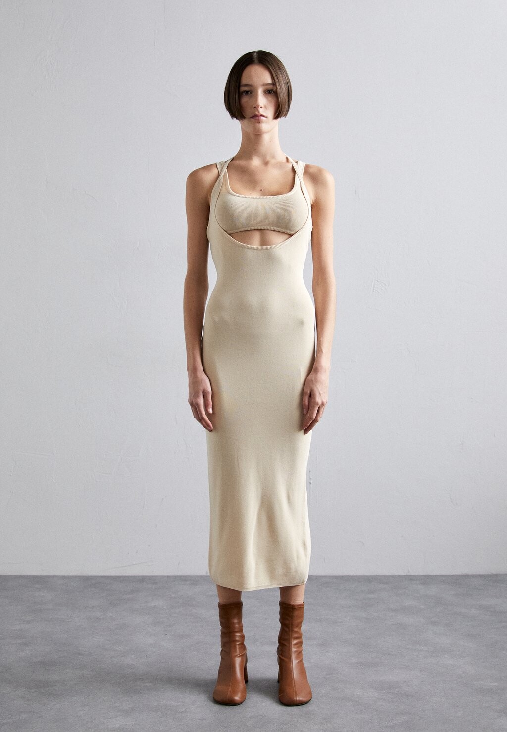 

Платье-футляр SECOND SKIN DRESS Materiel, бежевый