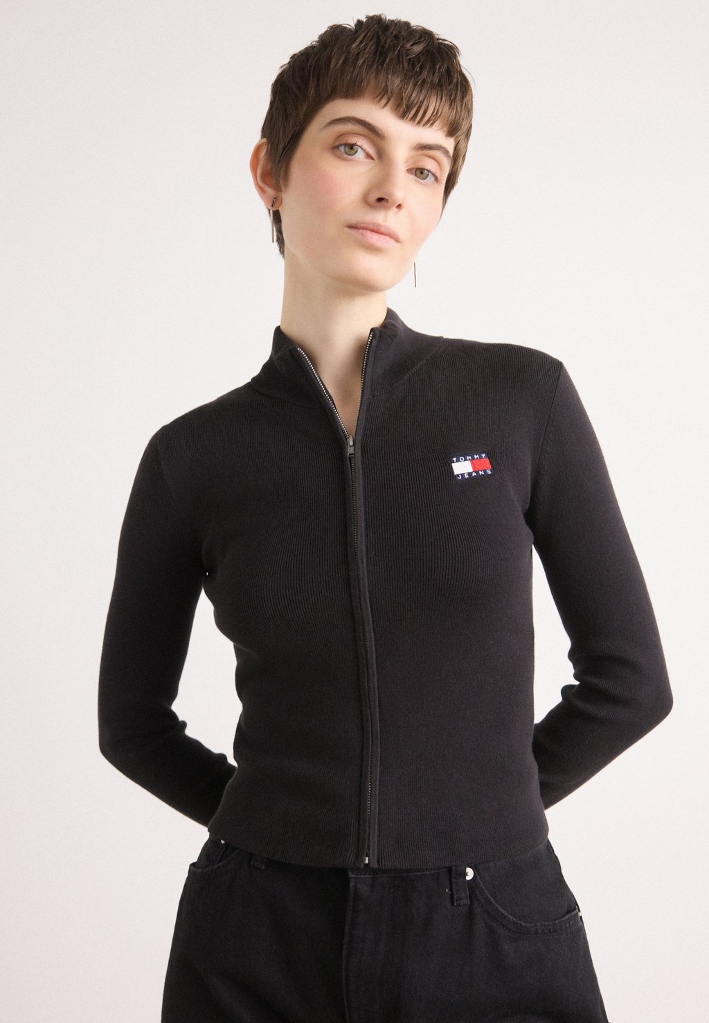 

Кардиган ZIP HIGH NECK CARDIGAN Tommy Jeans, черный