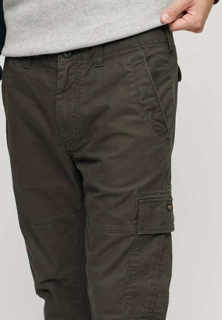 

Брюки карго CORE Superdry, цвет washed black