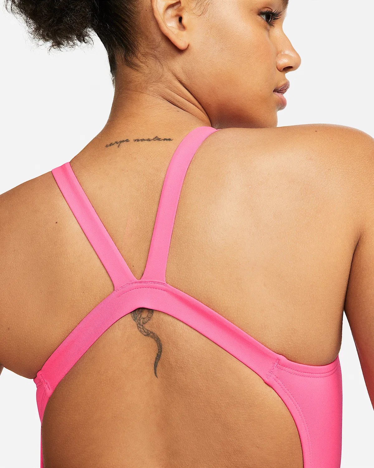 Женский цельный купальник Nike Swim HydraStrong Essential Fastback, Hyper Pink — фото 4