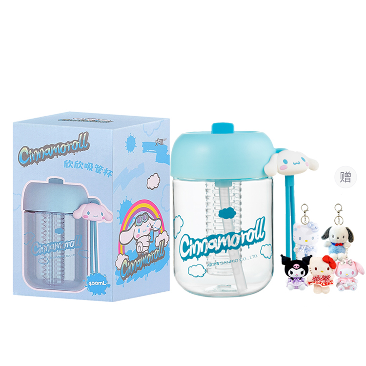 

Hello Kitty практичный пластиковый стакан 400 мл Sanrio, красный