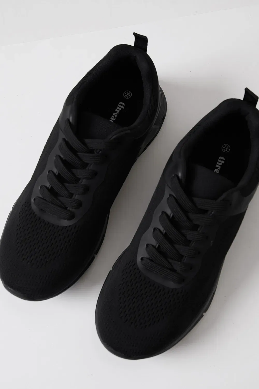 Кроссовки slip-on с текстурным верхом Threadbare, черный — фото 2