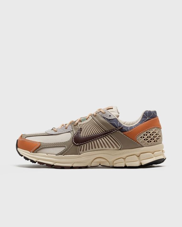 

Кроссовки Nike Zoom Vomero 5 'Sashiko', цвет sanddrift/earth-muslin-khaki