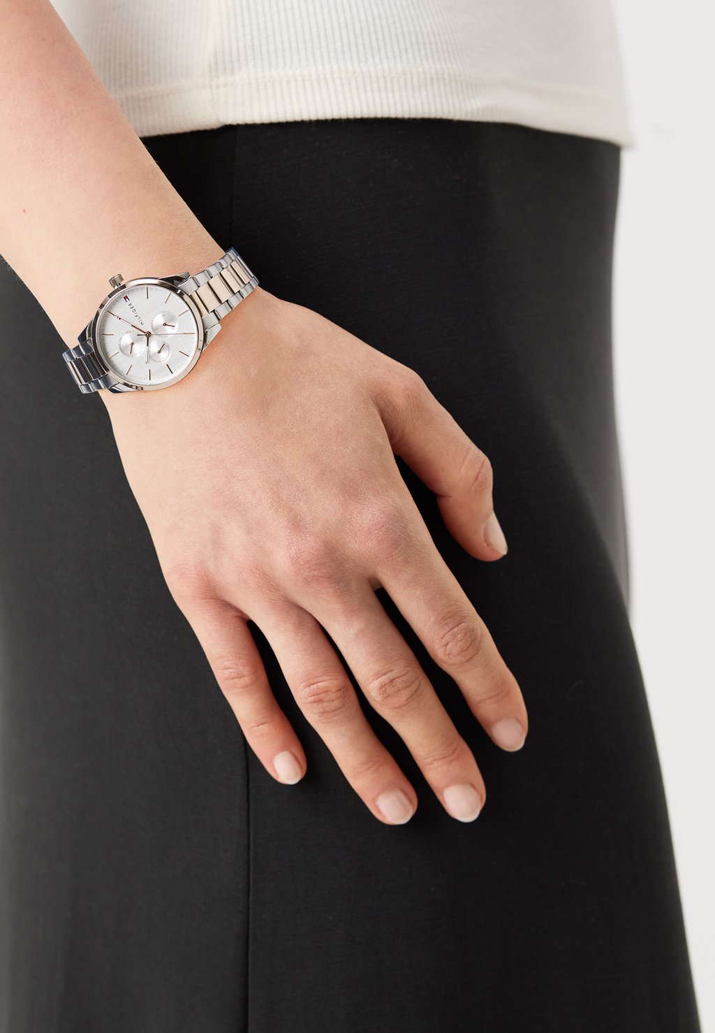 

Часы CAMILLE Tommy Hilfiger, серебряный