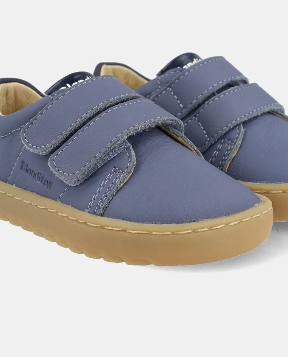 Детские спортивные тапочки Barefoot с двумя липучками Blanditos, синий — фото 4