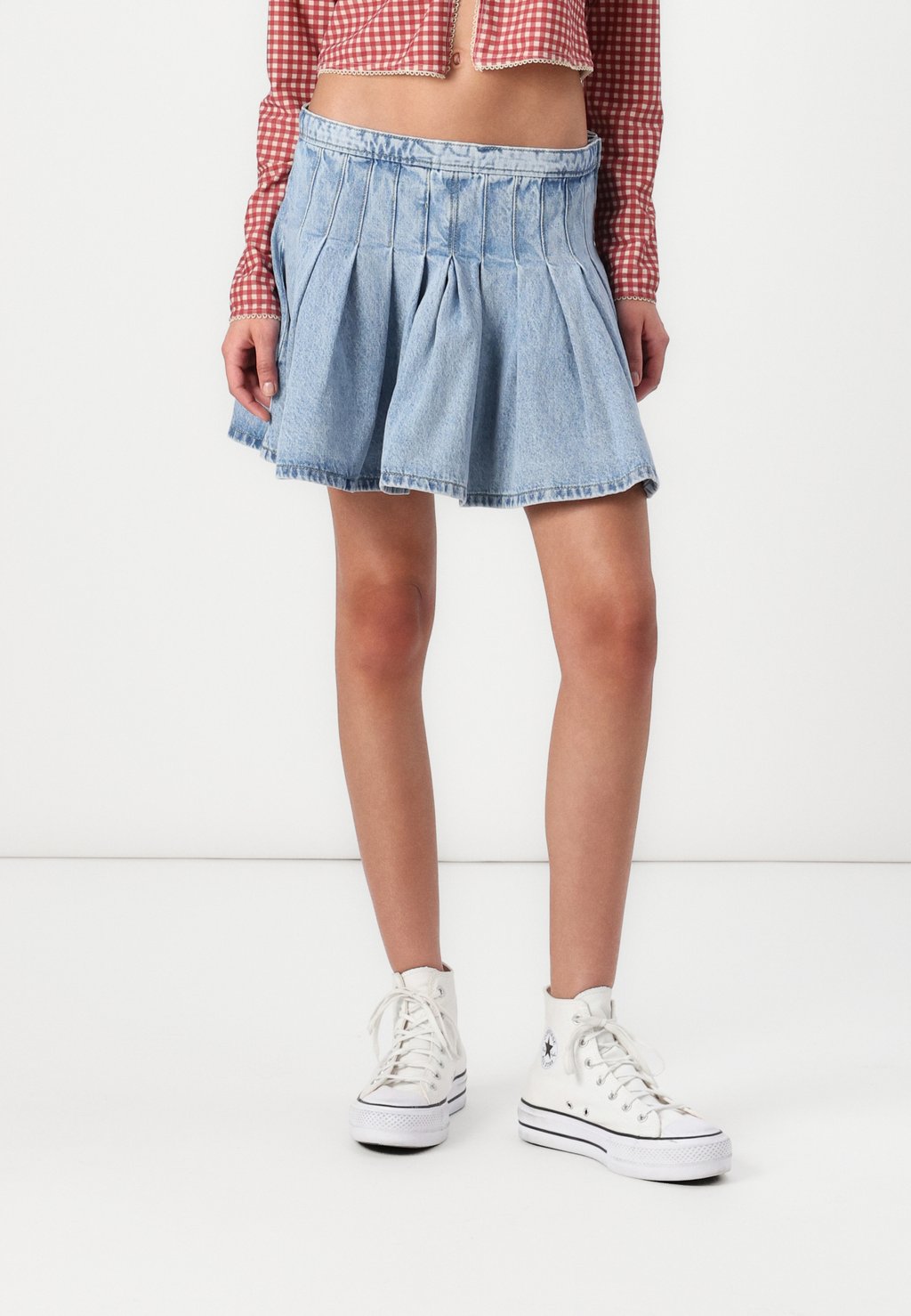 

Джинсовая юбка ONLJEAN PLEAT SKIRT - Mini skirt ONLY, цвет Medium Blue Denim