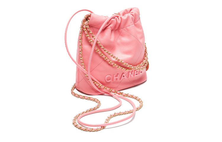 CHANEL Сумка 22 блестящая зернистая тисненая телячья кожа и металлическая сумка-ведро, сумка через плечо, мини-кроссбоди для женщин кораллово-розовый — фото 2