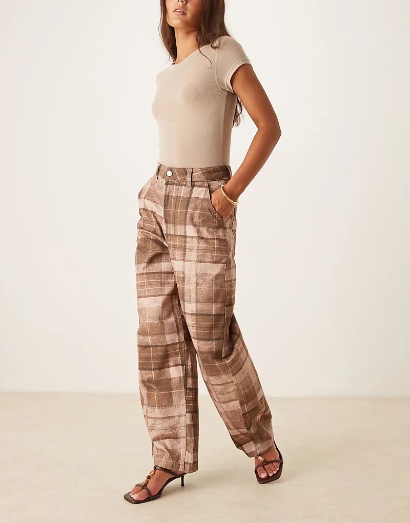 

Выстиранные брюки-бочонки ASOS DESIGN в клетку