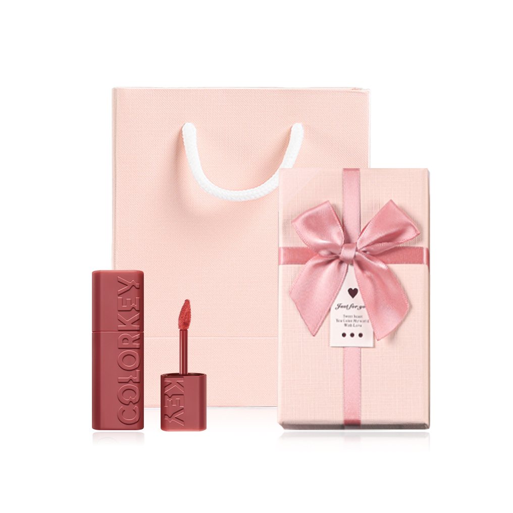 

Шелковый сатиновый матовый блеск для губ velour natural bestie maid of honor gift 3g Colorkey