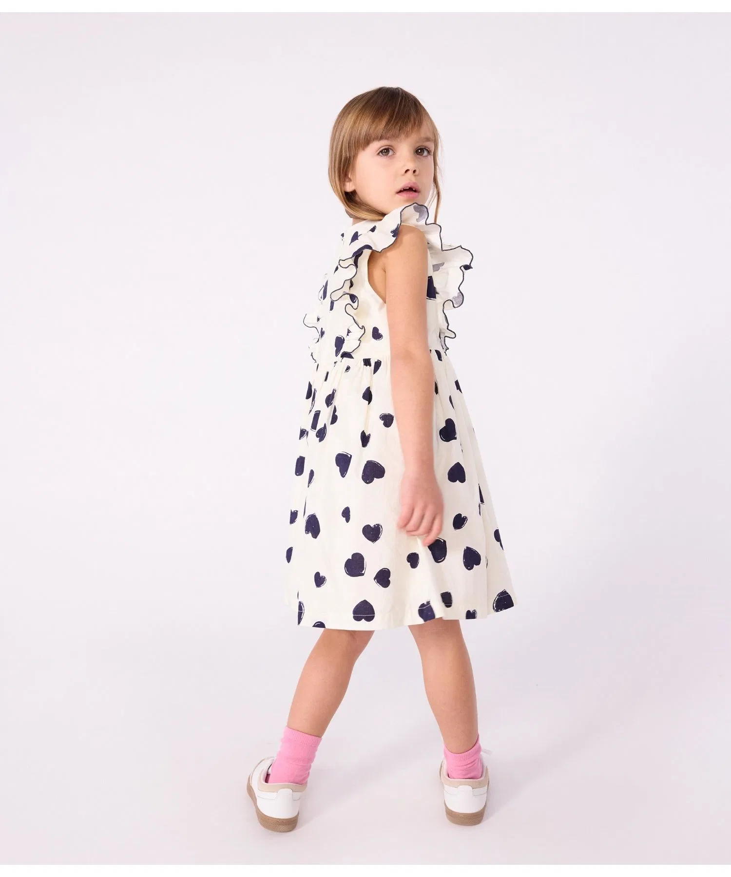 Детское платье PETIT BATEAU белое с синим в сердечко — фото 2