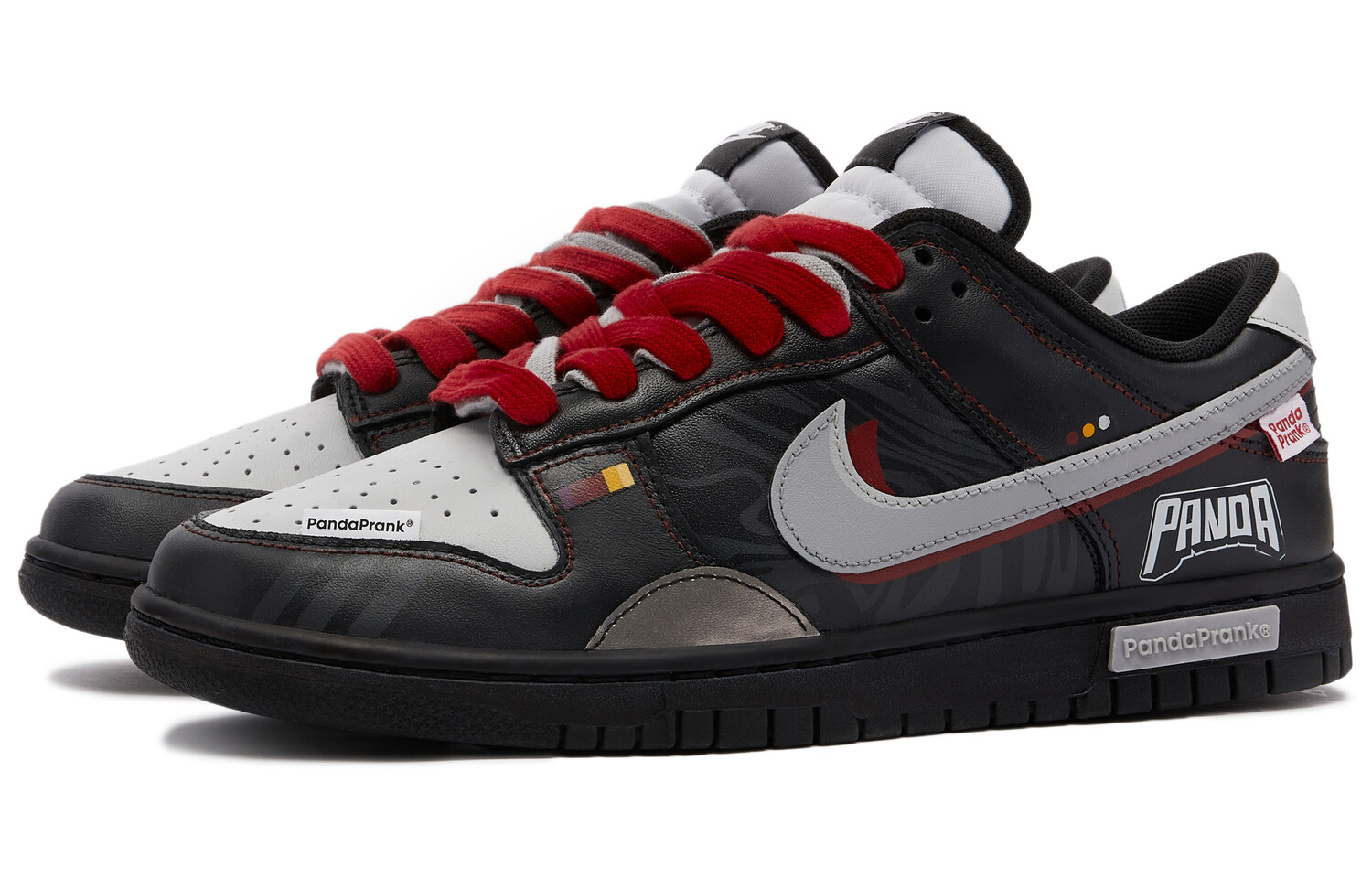 

Кроссовки Nike Dunk Skateboard Shoes Men Low-Top Black/Red