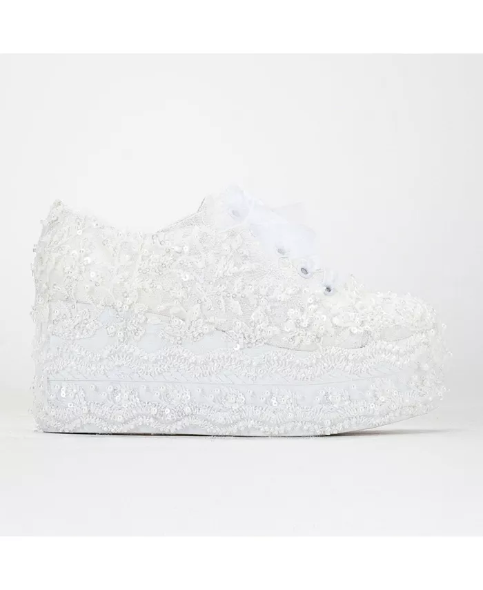 Белоснежные свадебные кеды Florette Lace на платформе с кружевными вставками Forever & Always Shoes, белый