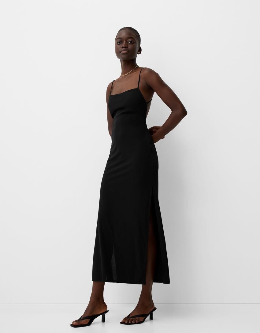 

Платье миди на бретельках Bershka, черный