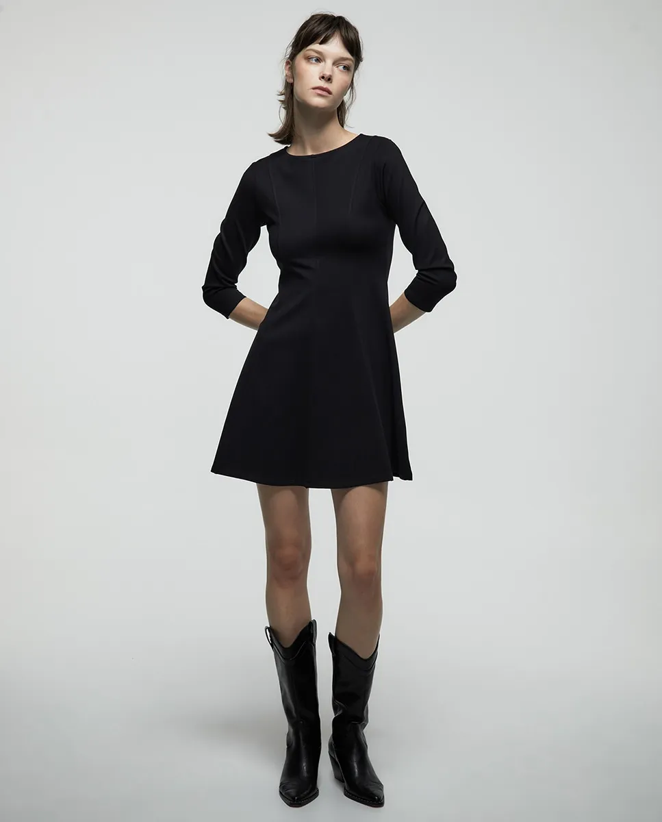 

Короткое платье с расклешенной юбкой Sfera, черный