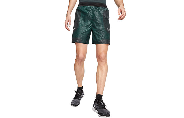 

Повседневные шорты мужские Deep Fir Green Nike, зеленый