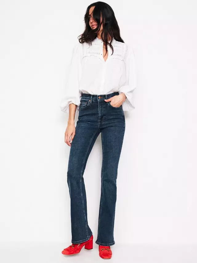 

Джинсы Boden High Rise Slim Flare, цвет indigo rinse