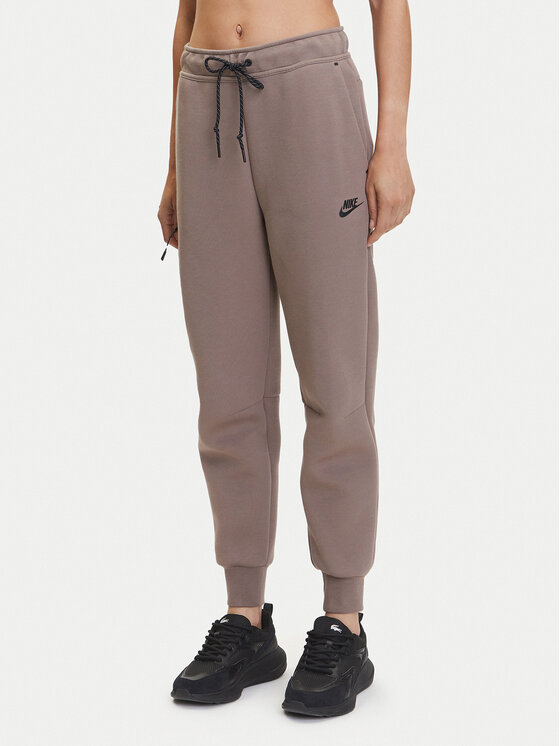 

Спортивные брюки обычного кроя Tech Fleece HV6779 Nike, коричневый