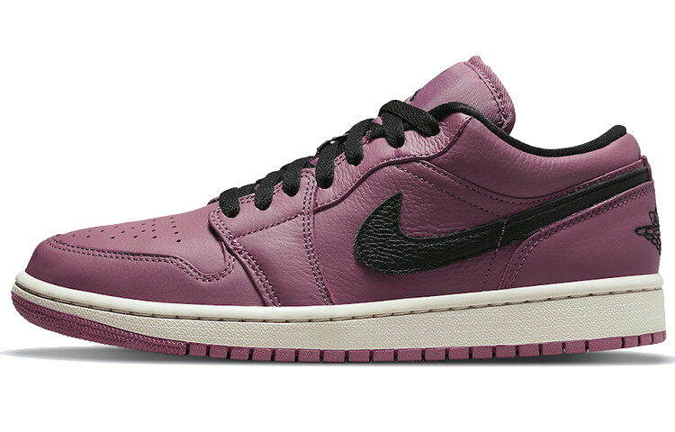 

Кроссовки JORDAN 1 Low Mulberry Women's